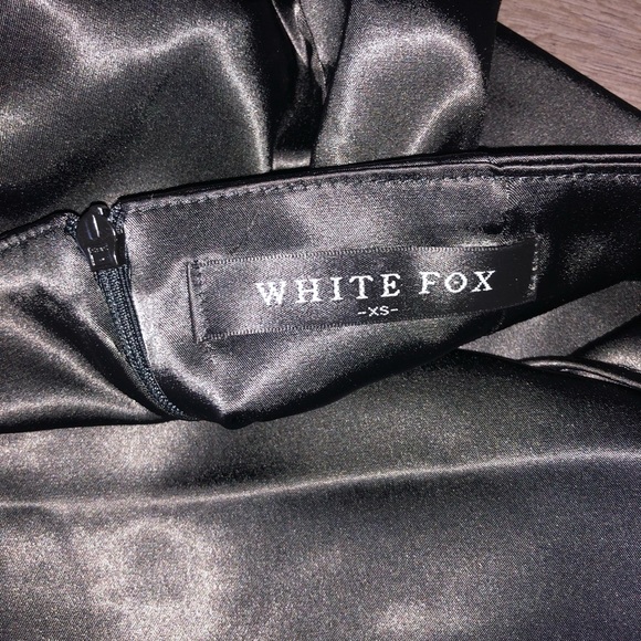 White Fox Boutique dress - Picture 4 of 4